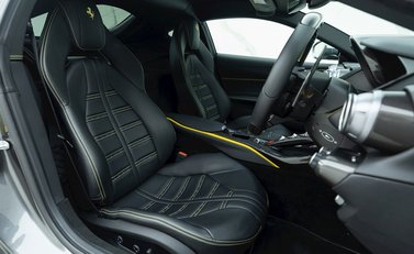 Ferrari 812 Superfast 10