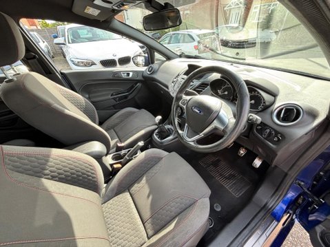 Ford Fiesta 1.0T EcoBoost ST-Line Euro 6 (s/s) 5dr 11