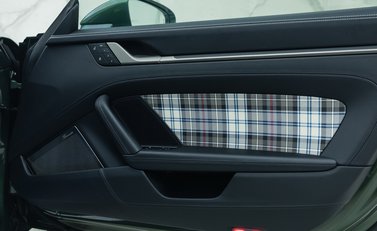 Porsche 911 Turbo 50 YEARS (992) 32