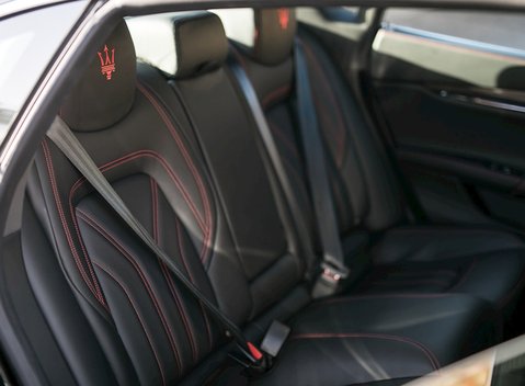 Maserati Quattroporte DV6 13