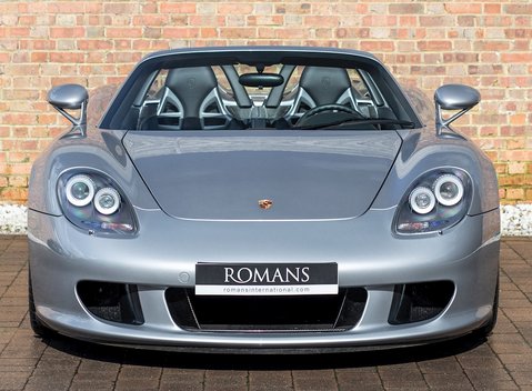 Porsche Carrera GT 4