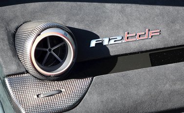 Ferrari F12 TDF 31