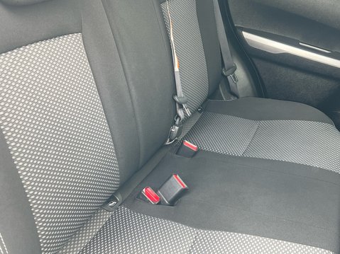 Suzuki Vitara SZ-T BOOSTERJET MHEV 36