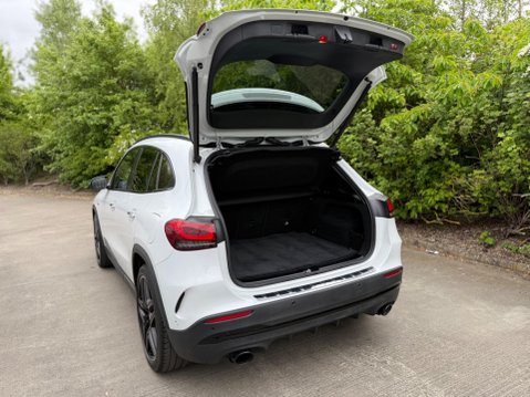 Mercedes-Benz GLA 2.0 GLA35 AMG (Premium) 8G-DCT 4MATIC Euro 6 (s/s) 5dr 32