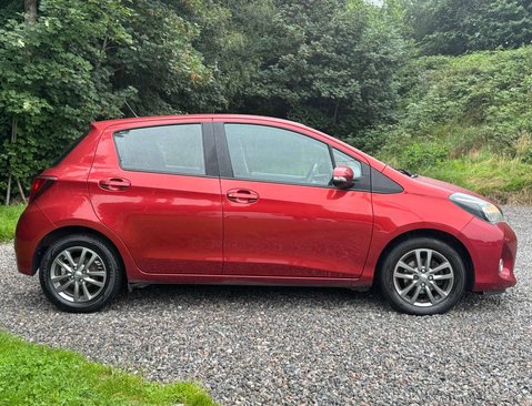 Toyota Yaris 1.3 Yaris Icon VVT-i 5dr 3