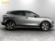 Nissan Qashqai 1.3 DIG-T MHEV N-Connecta SUV 5dr Petrol Hybrid XTRON Euro 6 (s/s) (158 ps) 8
