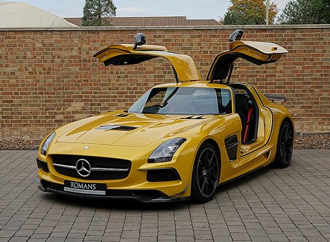 Mercedes-Benz SLS AMG Black Series 4