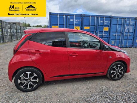 Toyota Aygo 1.0 VVT-i x-trend Funroof 5dr Petrol x-shift Euro 6 (71 ps) 4