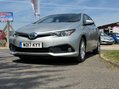 Toyota Auris VVT-I HYBRID BUSINESS EDITION TSS 28