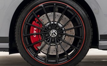 Volkswagen Golf GTI Clubsport 45 8