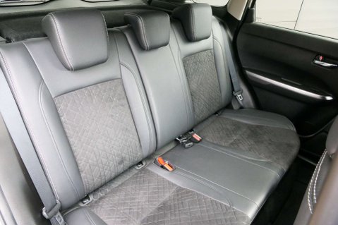 Suzuki Vitara 1.4 Vitara SZ5 Boosterjet MHEV 5dr 27