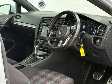 Volkswagen Golf 2.0 Golf GTi Performance TSi Semi-Auto 3dr 16
