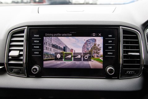 Skoda Karoq SE L TSI DSG 29