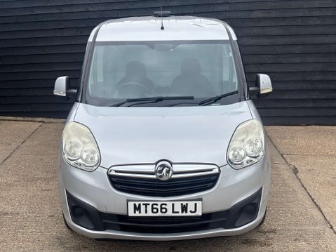 Vauxhall Combo 1.2 Combo 2300 Sport CDTi ecoFLEX S/S 2