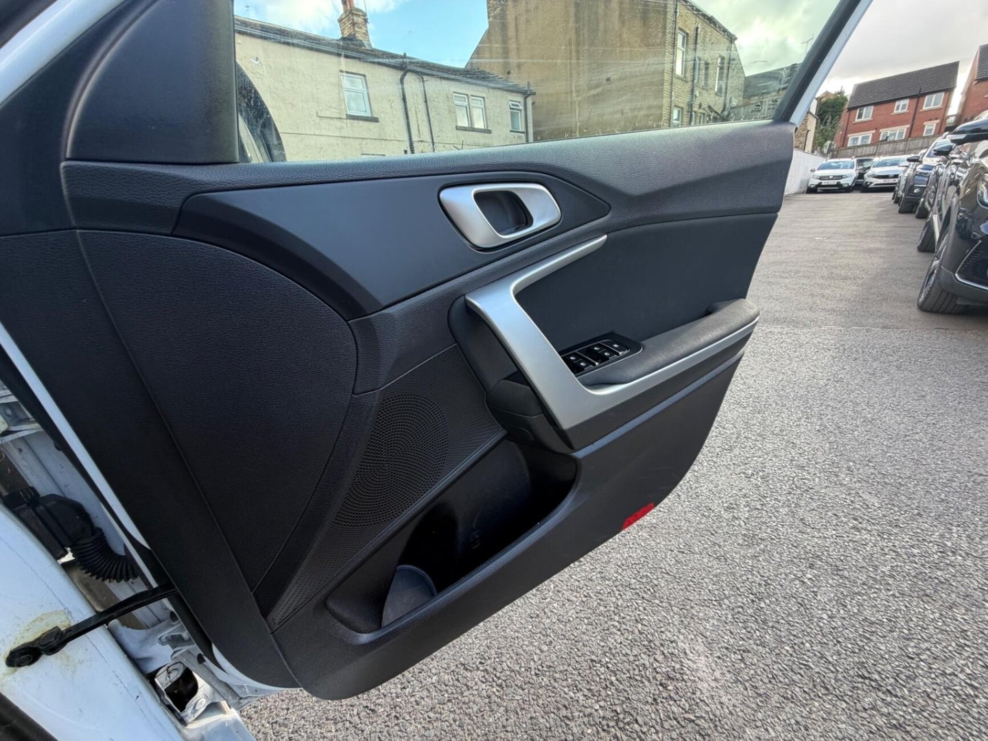 2022 Kia Ceed — image 13