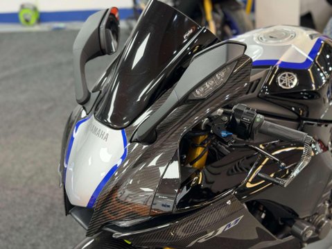 Yamaha R1M 1000 Super Sports Petrol Manual Euro 5 (200 ps) 11