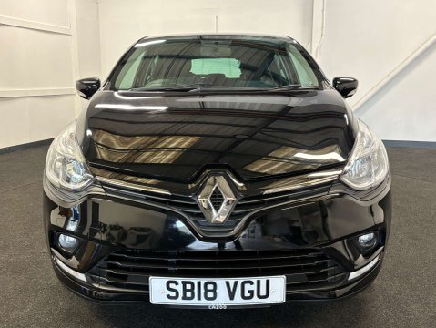 Renault Clio ICONIC TCE 7