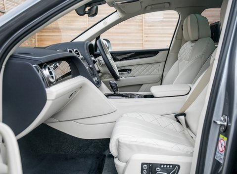 Bentley Bentayga W12 First Edition 15