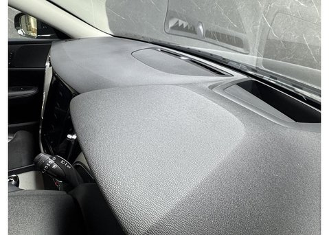 Volvo V60 2.0 D4 Inscription Pro Estate 5dr Diesel Auto Euro 6 (s/s) (190 ps) 40