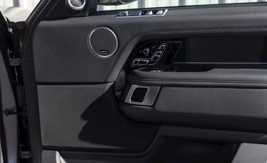 Land Rover Range Rover 4.4 SDV8 Autobiography Bespoke by SVO 26