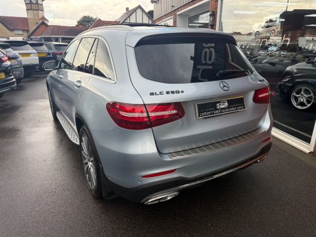 Mercedes-Benz GLC GLC 250 D 4MATIC AMG LINE PREMIUM 12