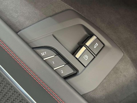 Lamborghini Urus 4.0 V8 BiTurbo 25.9kWh SE SUV 5dr Petrol Plug-in Hybrid Auto 4WD Euro 6 (80 79