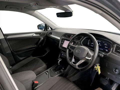 Volkswagen Tiguan Allspace 1.5 TSI Life SUV 5dr Petrol DSG Euro 6 (s/s) (150 ps) 12