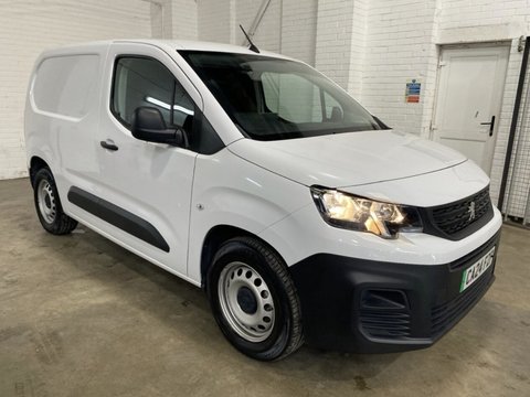 Peugeot Partner PROFESSIONAL PREMIUM PLUS L1 3