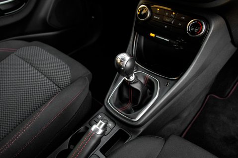 Ford Puma ST-LINE MHEV 33