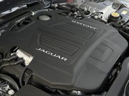 Jaguar F-Type 75 72