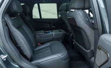 Land Rover Range Rover P530 SV 19