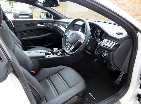 Mercedes-Benz CLS AMG 10