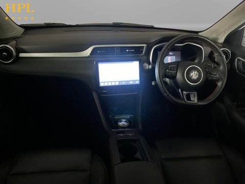 MG ZS 72.6kWh Trophy Connect Long Range SUV 5dr Electric Auto (156 ps) Alloy Whee 18