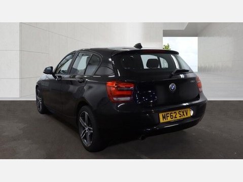 BMW 1 Series 1.6 116i Sport Euro 5 (s/s) 5dr 6