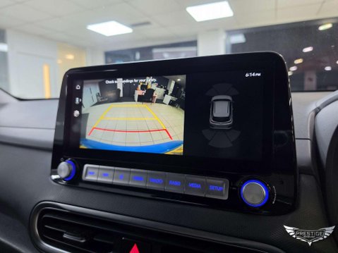 Hyundai KONA 64kWh Premium Auto 5dr (10.5kW Charger) 36