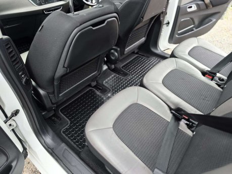 Citroen Grand C4 Spacetourer 2.0 BlueHDi Flair MPV 5dr Diesel EAT8 Euro 6 (s/s) (160 ps) 36