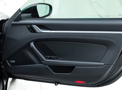 Porsche 911 (992) Carrera 4S 20