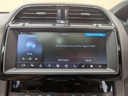 Jaguar F-Pace 2.0 F-PACE Portfolio AWD Auto 4WD 5dr 61