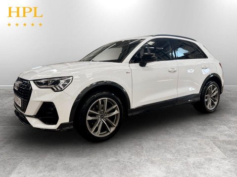 Audi Q3 1.5 TFSI CoD 35 Black Edition SUV 5dr Petrol S Tronic Euro 6 (s/s) (150 ps) 3