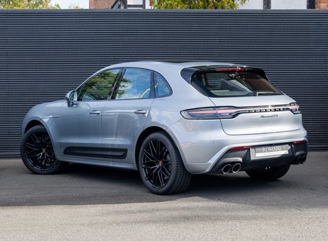 Porsche Macan GTS 4