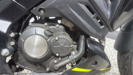 Keeway RKF 125 2023 ONLY 4K 1 OWNER NEW MOT 125CC NAKED BIKE 25