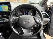 Toyota C-HR DESIGN 11