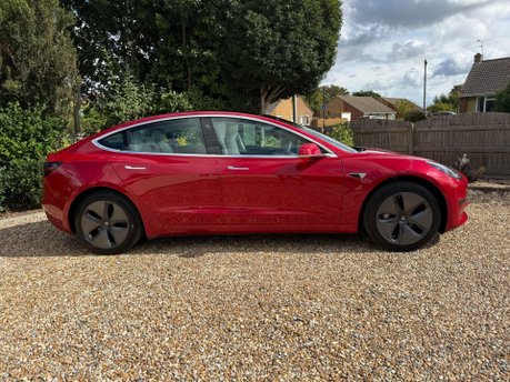 Tesla Model 3 Standard Range Plus Auto RWD 4dr 5