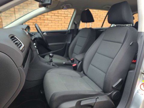 Volkswagen Golf 1.6 Golf Match TDI BlueMotion Technology 5dr 17