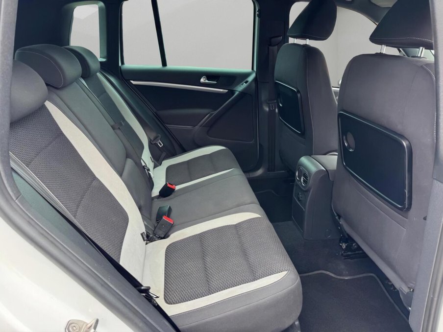 2014 Volkswagen Tiguan — image 34