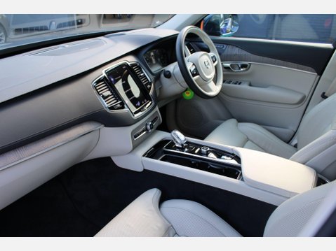 Volvo XC90 B5 INSCRIPTION PRO AWD MHEV 12