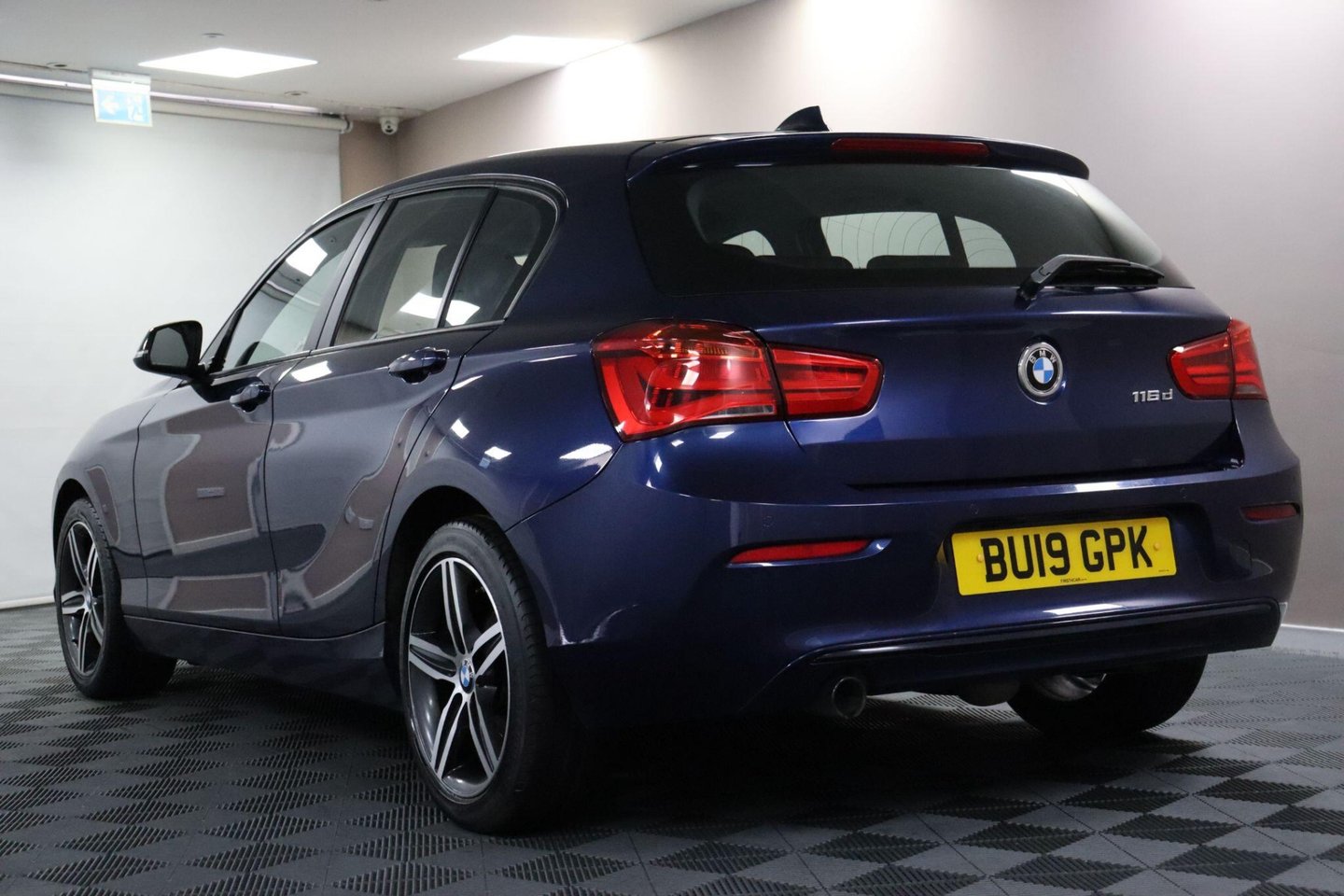 2019 BMW 1 Series — image 16