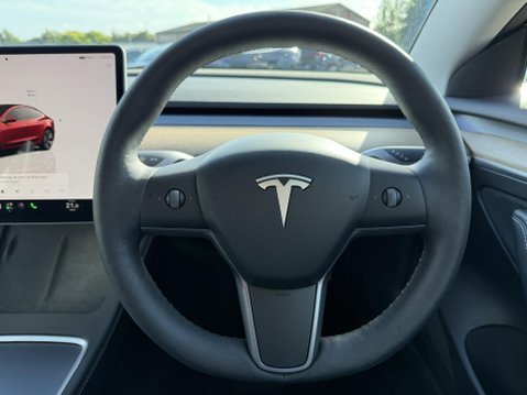 Tesla Model 3 Saloon 4dr Electric Auto RWD (241 bhp) 34