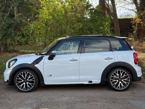 Mini Countryman 1.6 Countryman John Cooper Works Auto 4WD 5dr 8