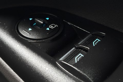 Ford Transit Connect 200 L1 Limited 120 ps Automatic Panel Van - Sat Nav / Rear Camera 35